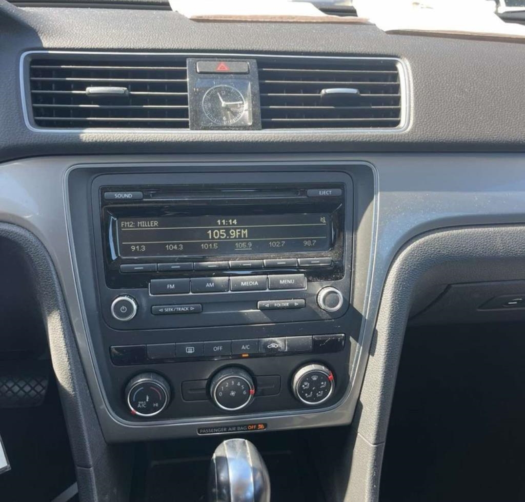 Volkswagen Passat  2014