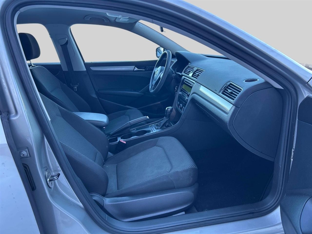 Volkswagen Passat  2014