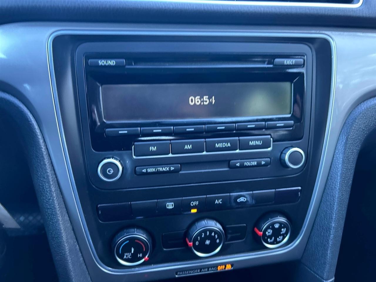 Volkswagen Passat  2014