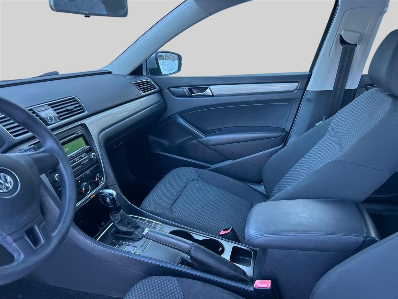 Volkswagen Passat  2014