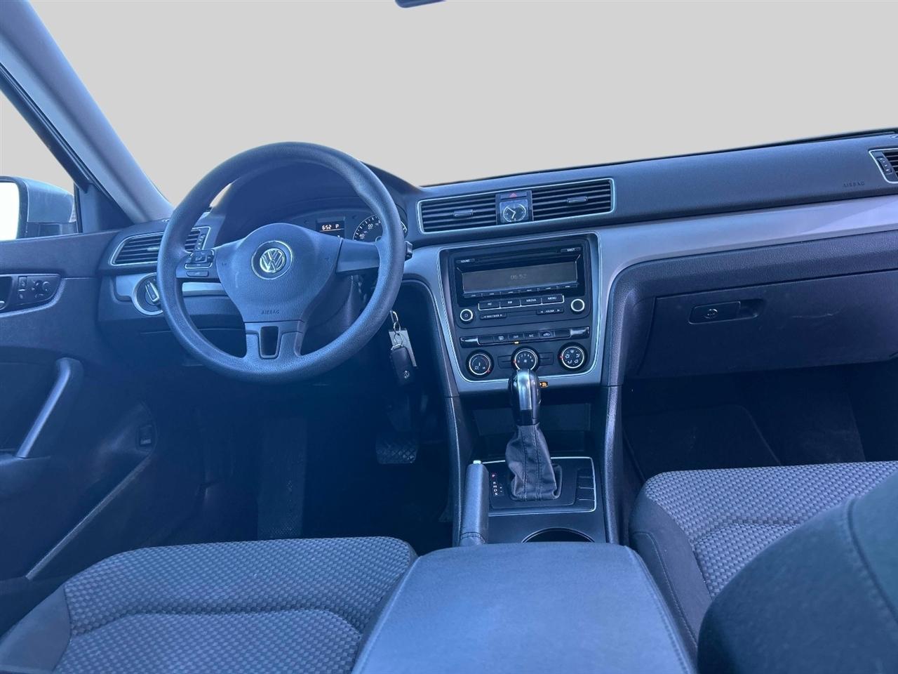 Volkswagen Passat  2014