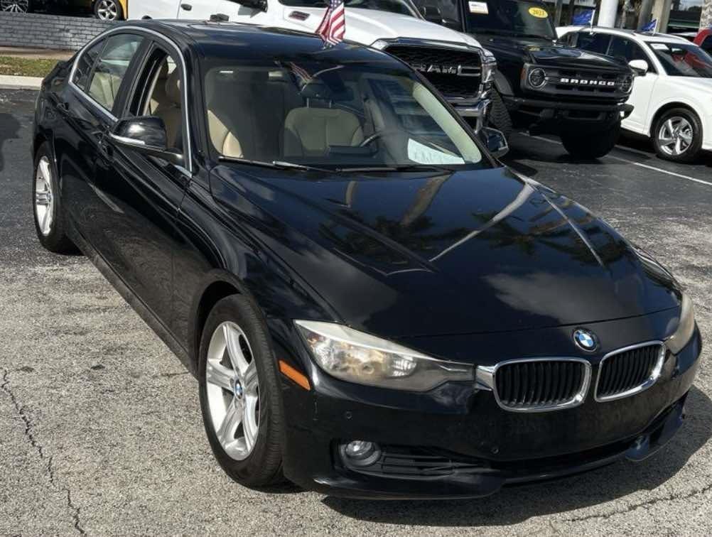 2015 BMW 3-Series 4dr Sdn 328i RWD