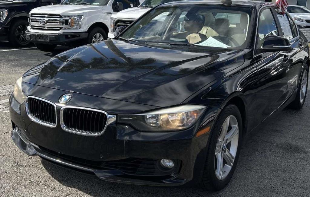 2015 BMW 3-Series 4dr Sdn 328i RWD