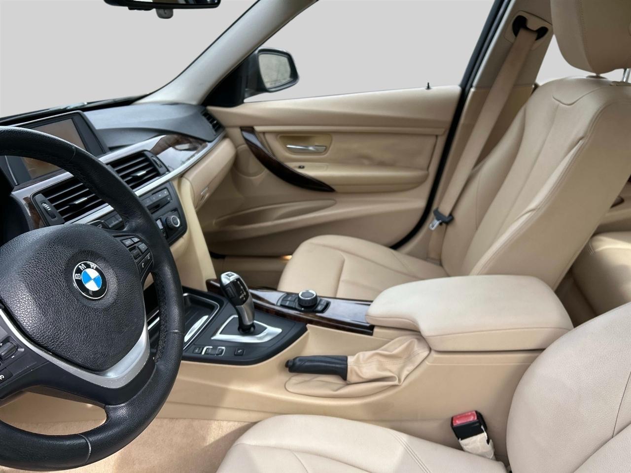 BMW 3-Series  2015