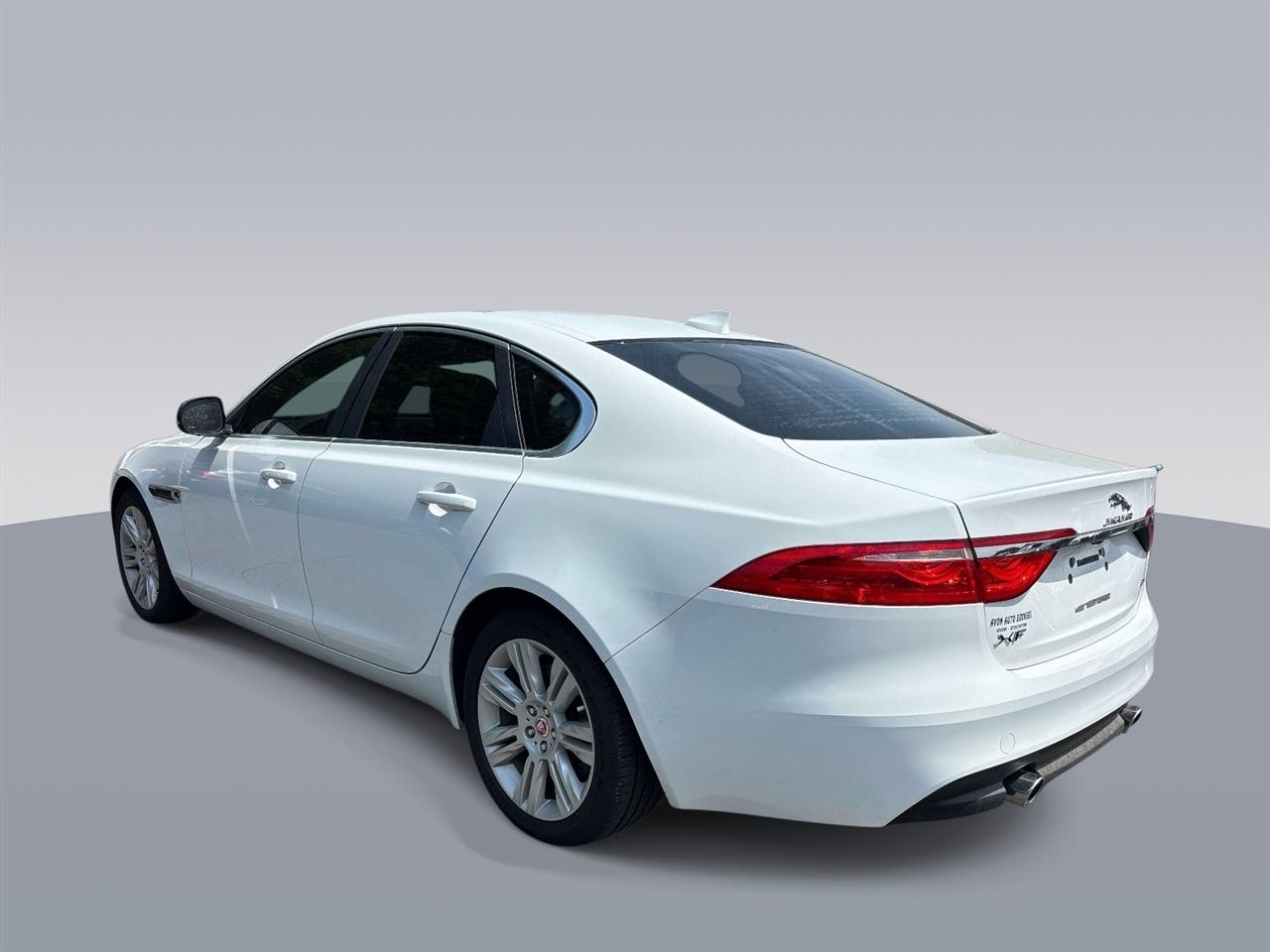 Jaguar XF-Series 4dr Sdn 35t Premium RWD 2016
