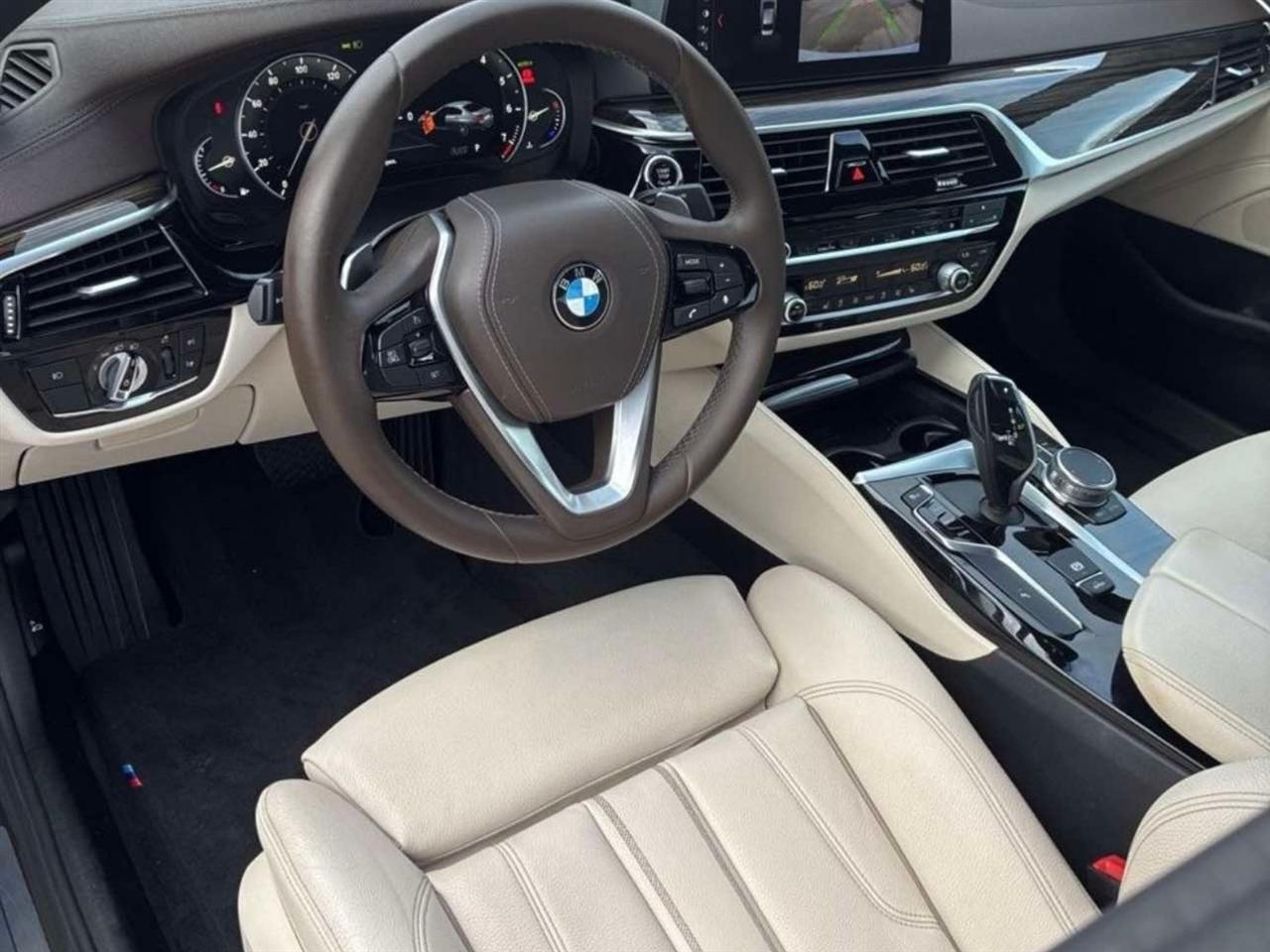 BMW 5-Series  2017