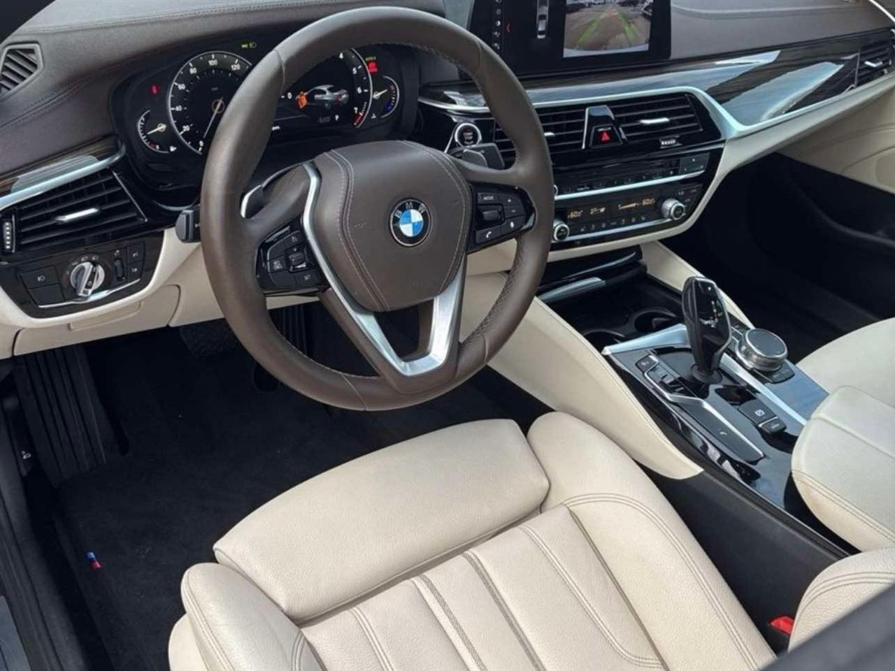 BMW 5-Series  2017
