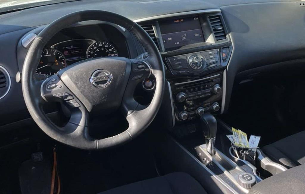 Nissan Pathfinder  2019