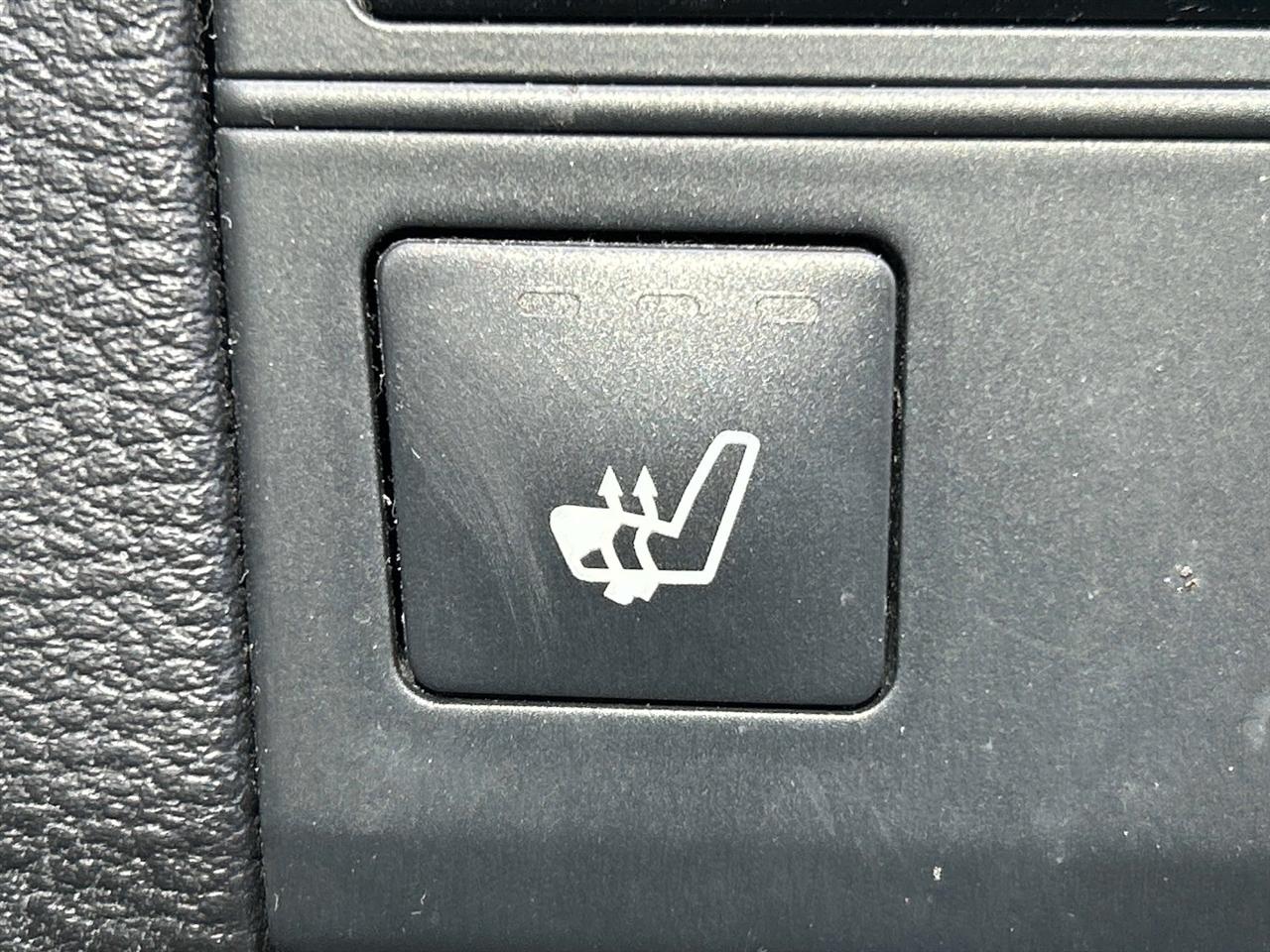 Mercedes-Benz E-Class  2012