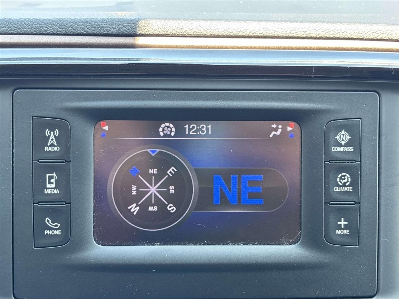 Chrysler Pacifica LX FWD 2017