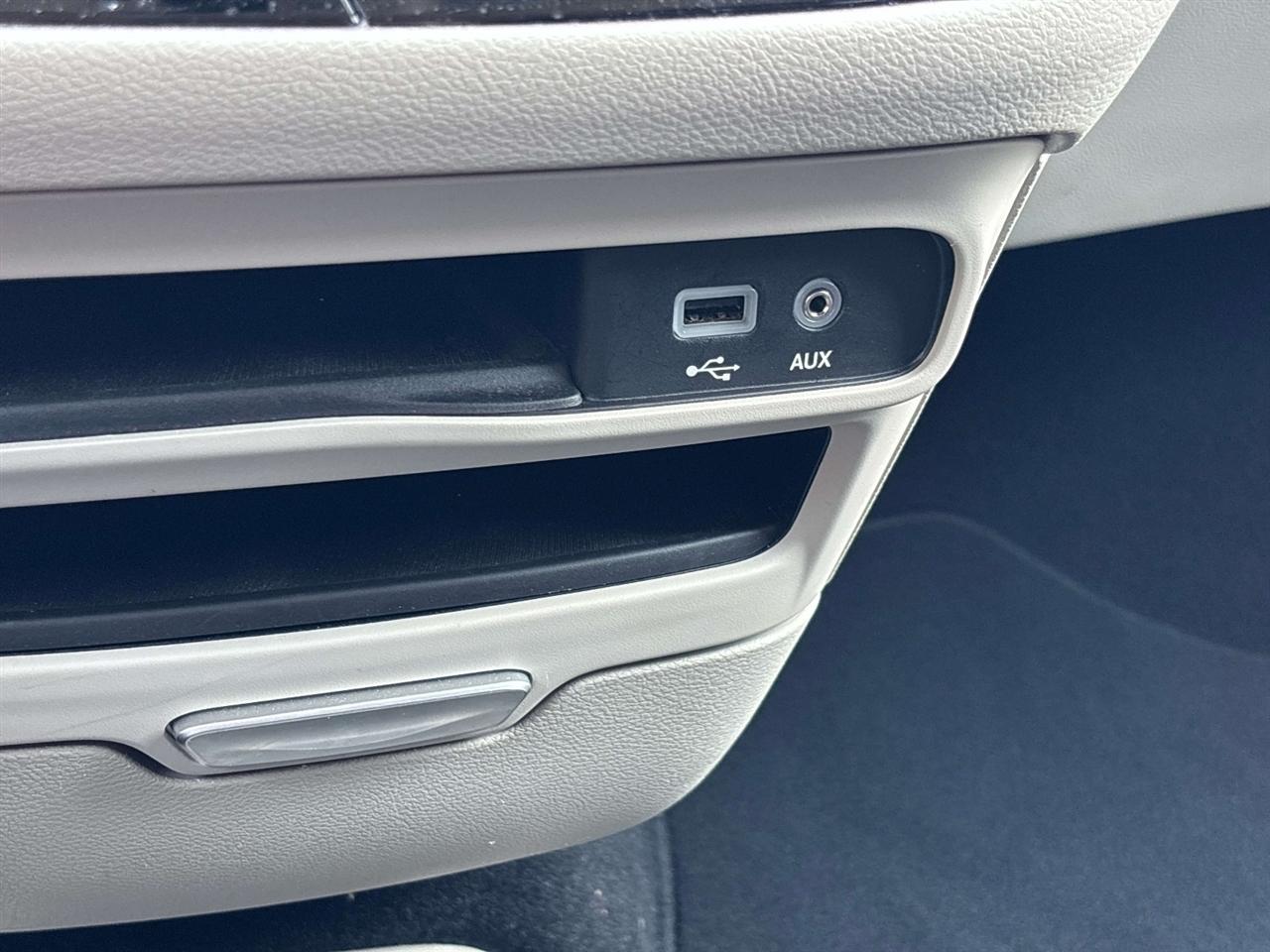 Chrysler Pacifica LX FWD 2017