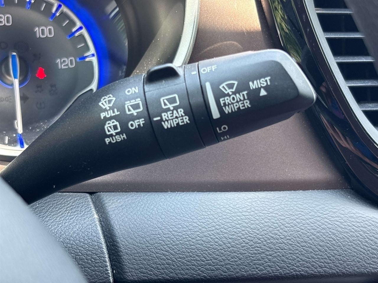 Chrysler Pacifica LX FWD 2017
