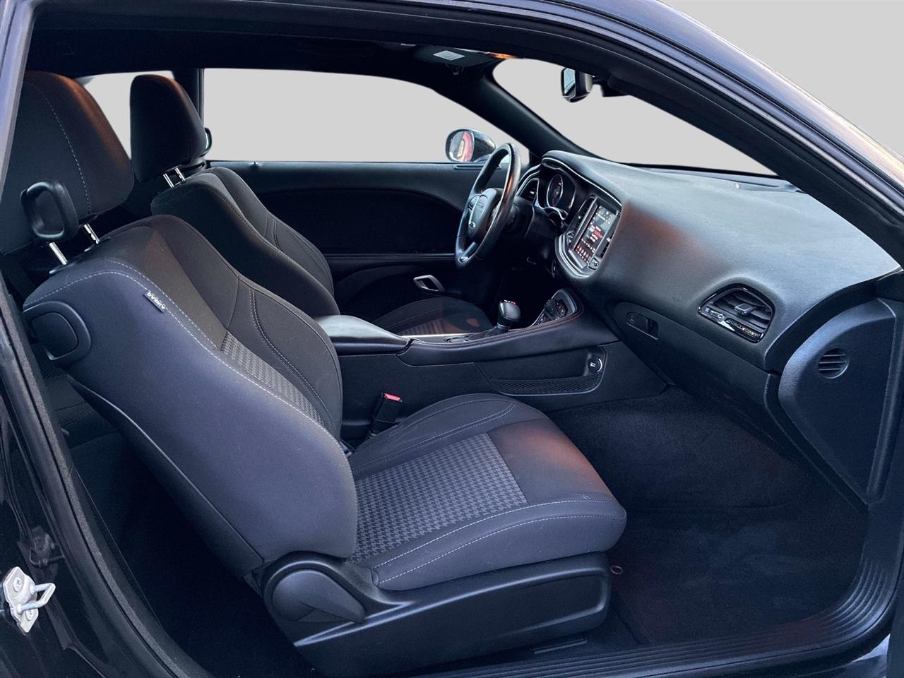 Dodge Challenger  2018