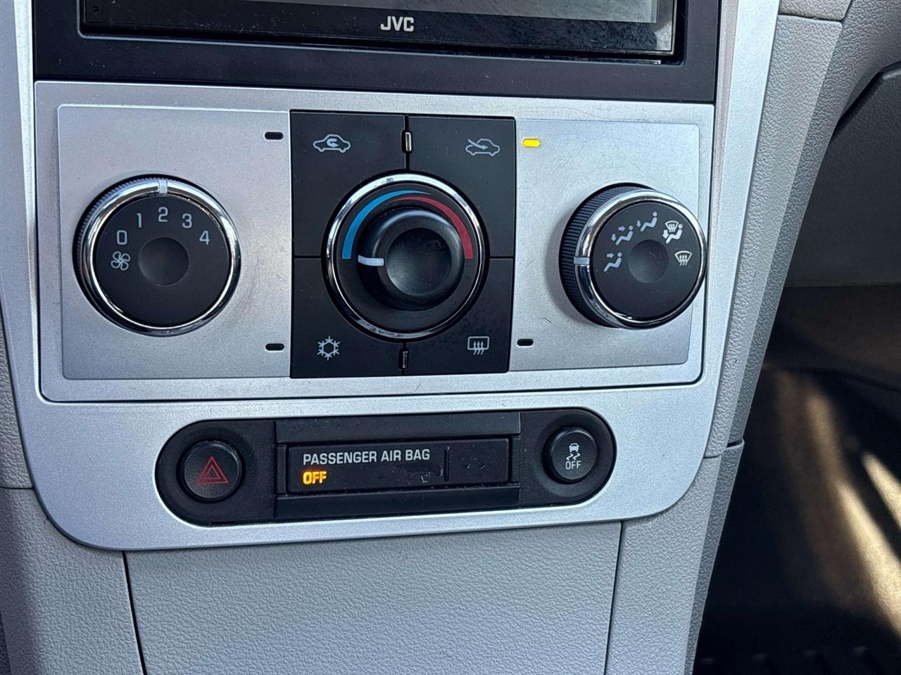 Chevrolet Malibu 4dr Sdn LS w/1LS 2012