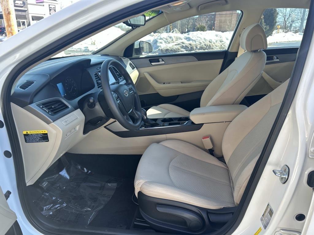 Hyundai Sonata  2016