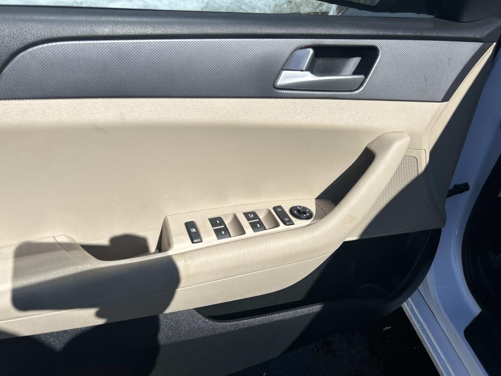 Hyundai Sonata  2016