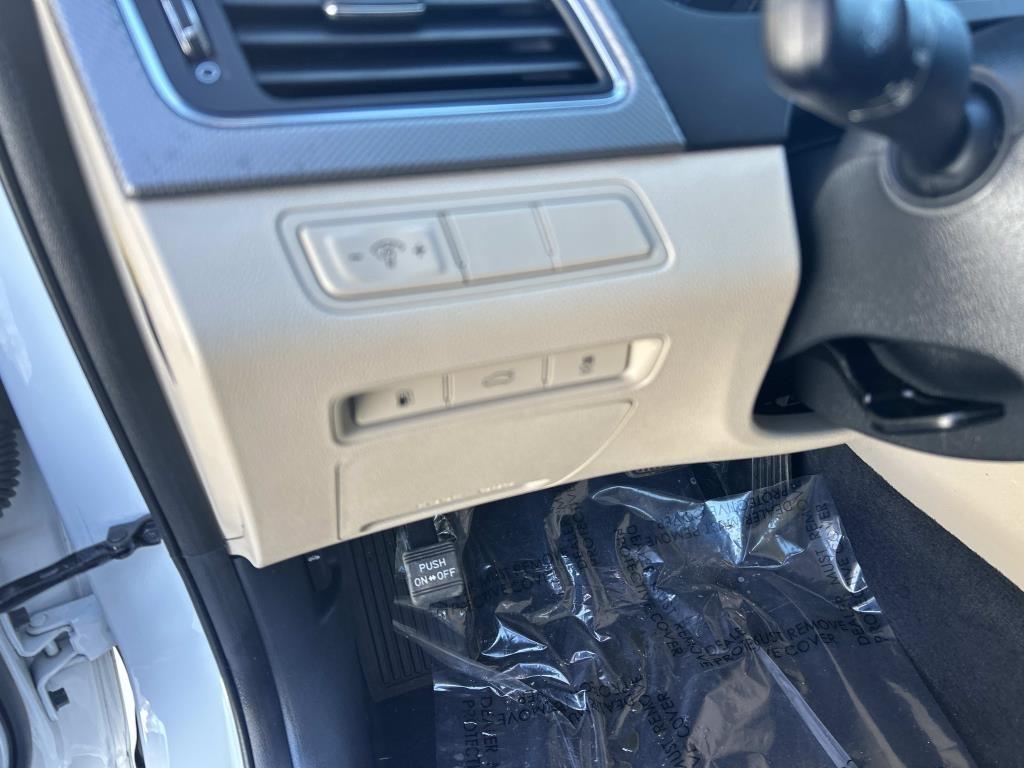 Hyundai Sonata  2016