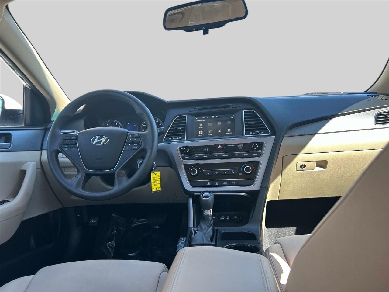Hyundai Sonata 4dr Sdn 2.4L SE 2016