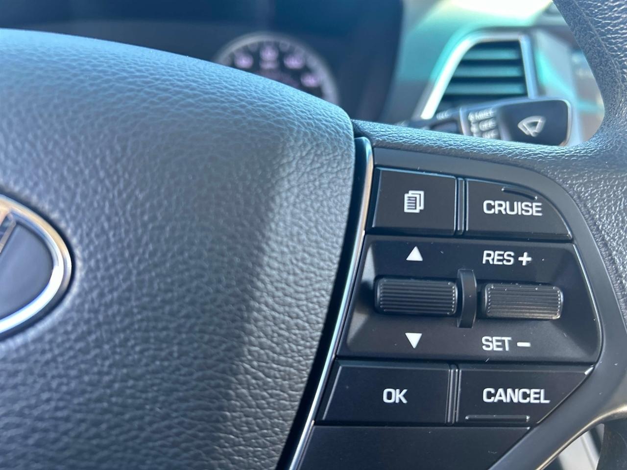 Hyundai Sonata 4dr Sdn 2.4L SE 2016