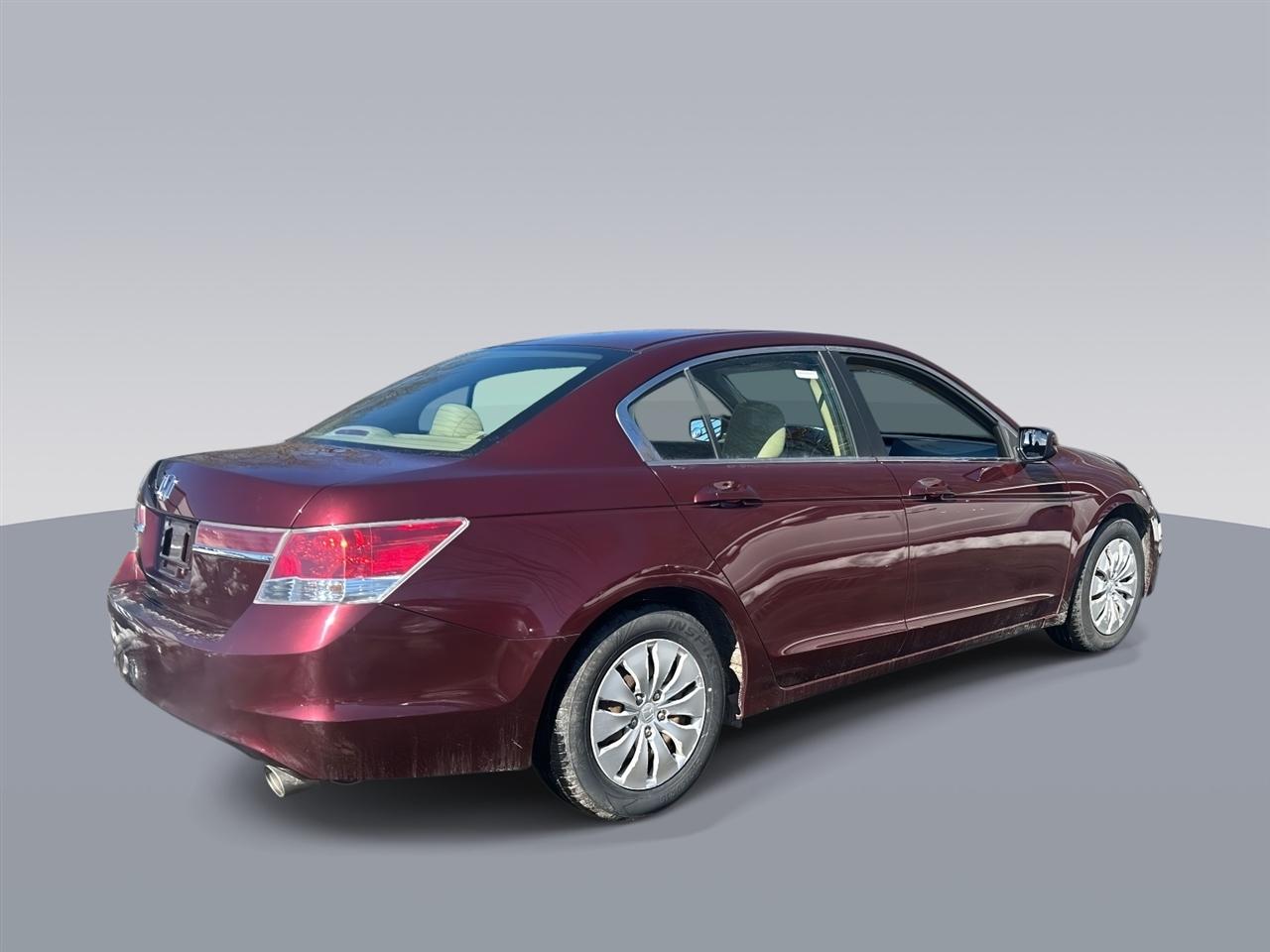 Honda Accord 4dr I4 Auto LX 2012