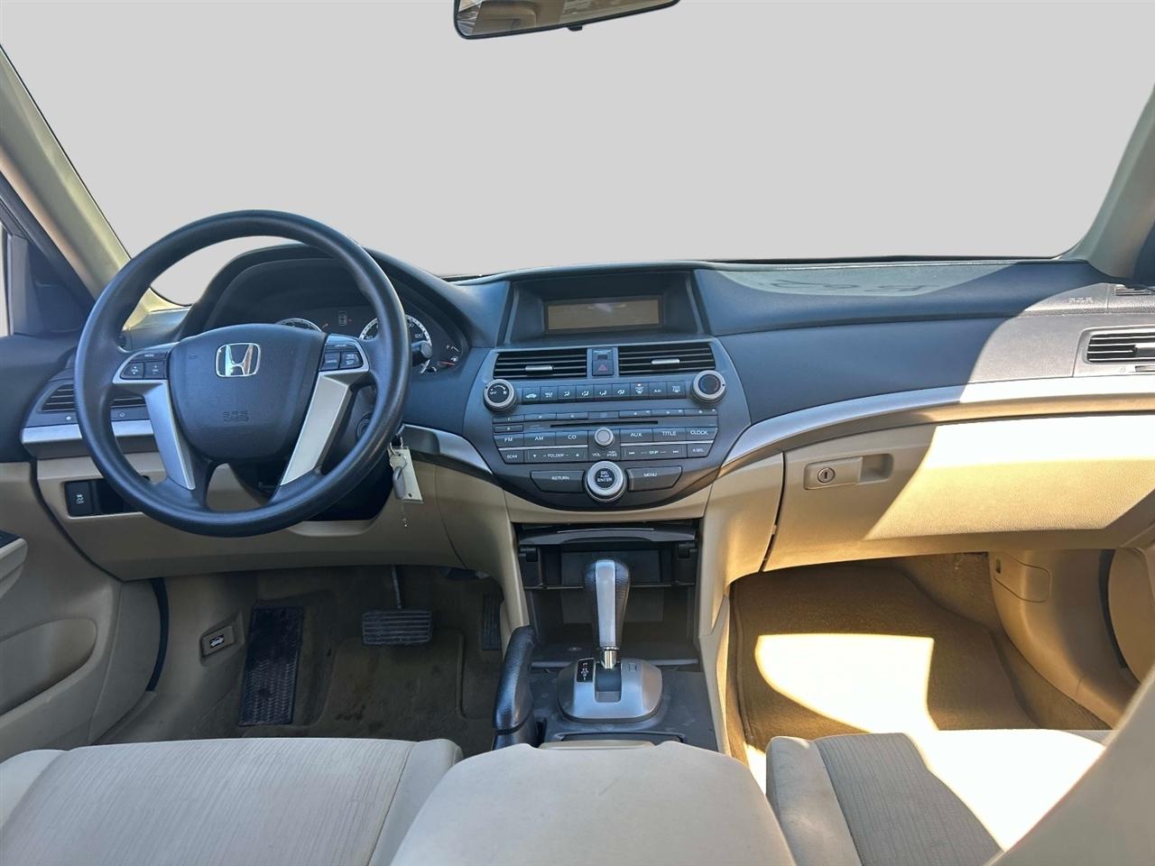 Honda Accord 4dr I4 Auto LX 2012