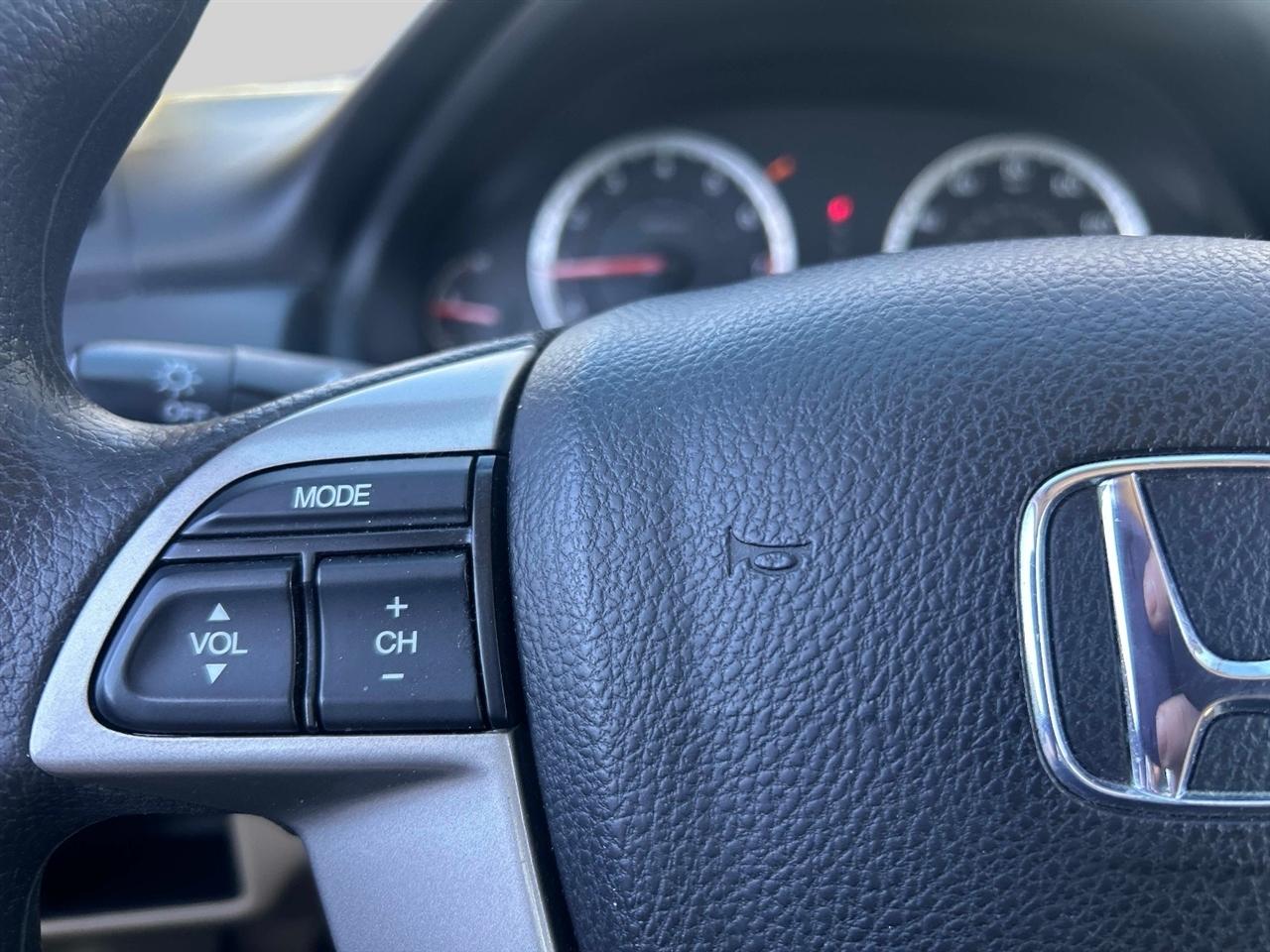Honda Accord 4dr I4 Auto LX 2012
