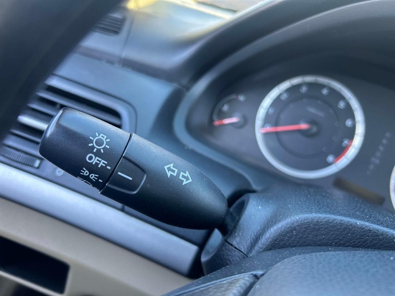 Honda Accord 4dr I4 Auto LX 2012