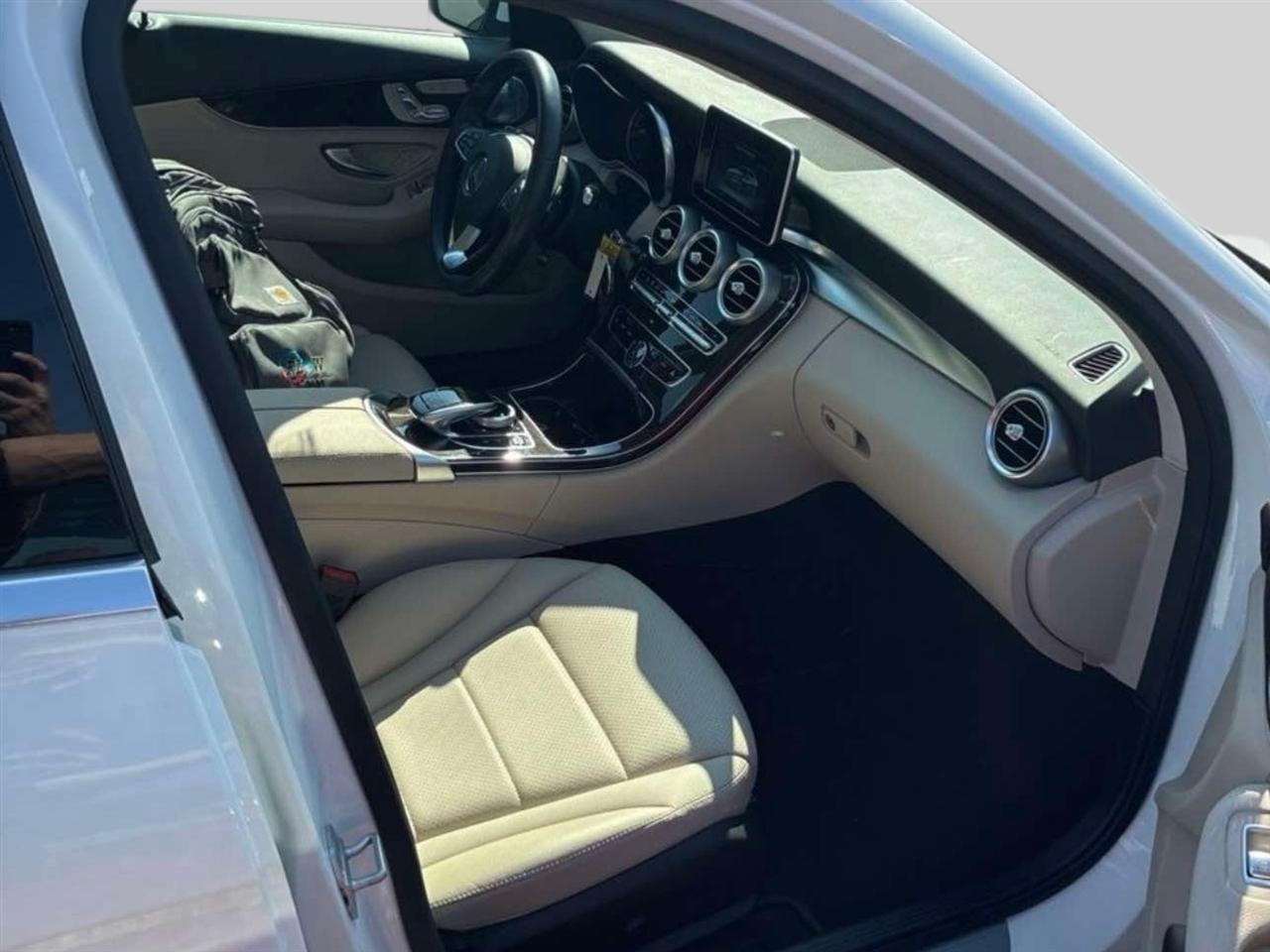 Mercedes-Benz C-Class  2015