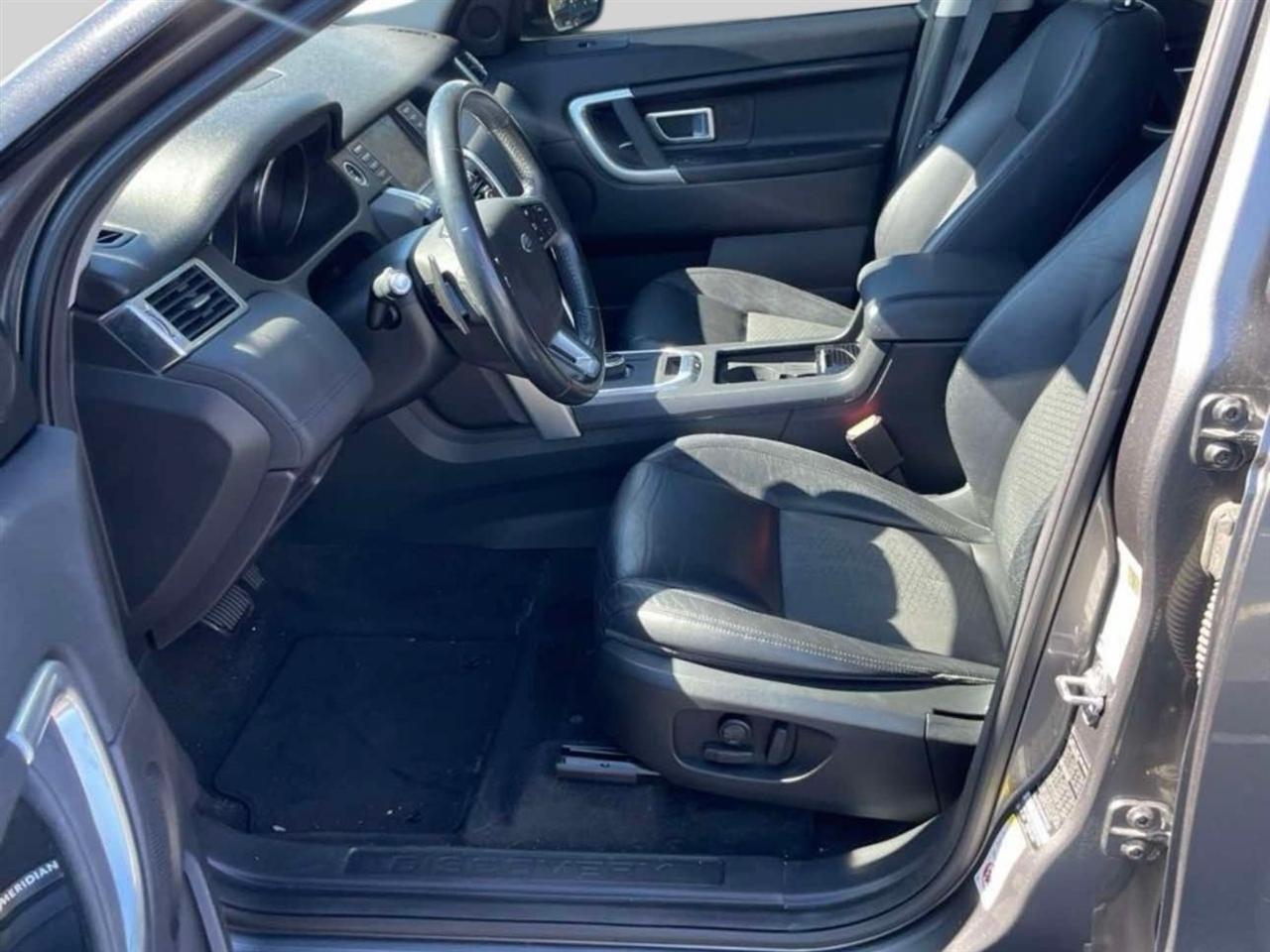 Land Rover Discovery Sport  2017