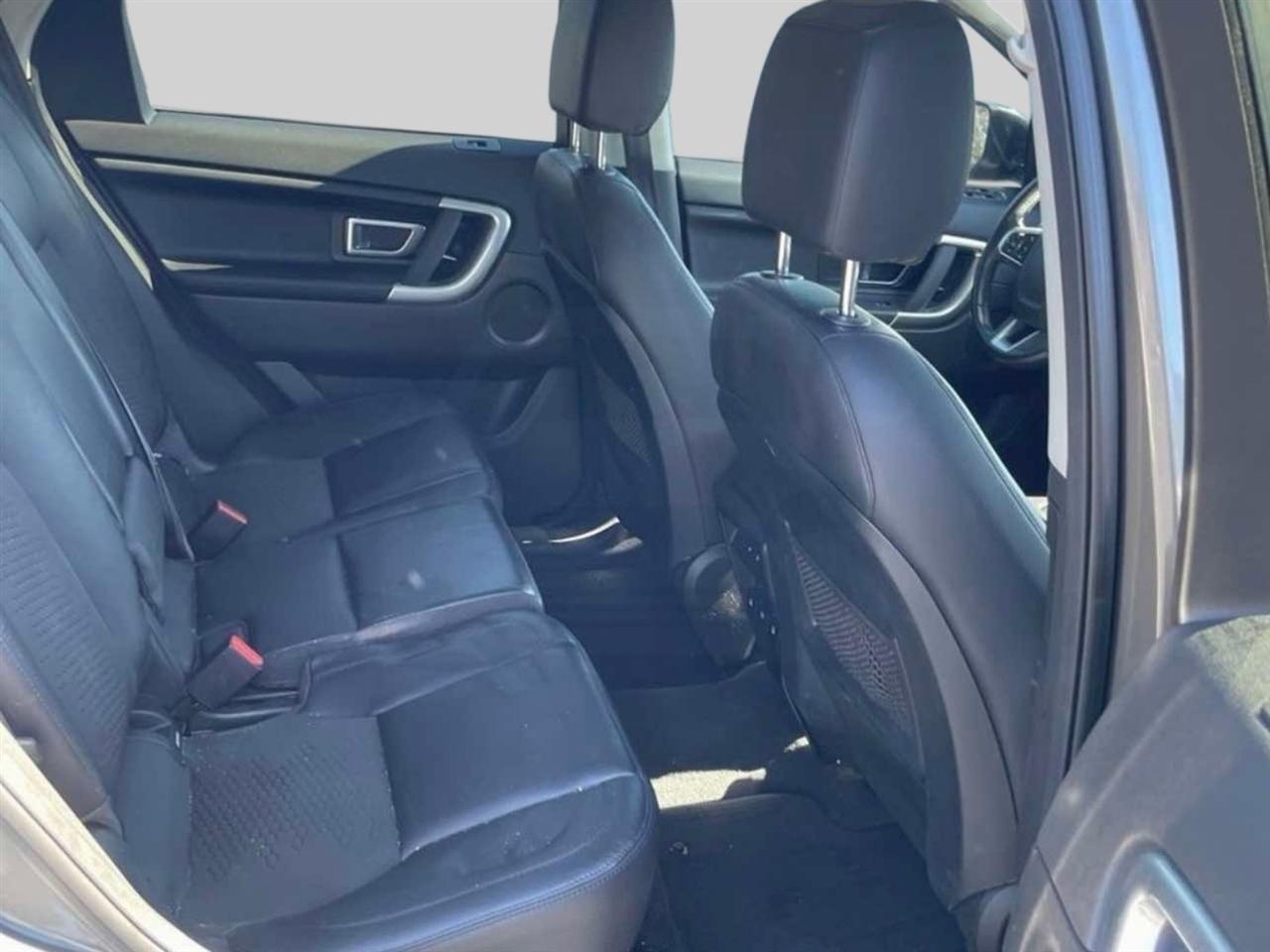 Land Rover Discovery Sport  2017