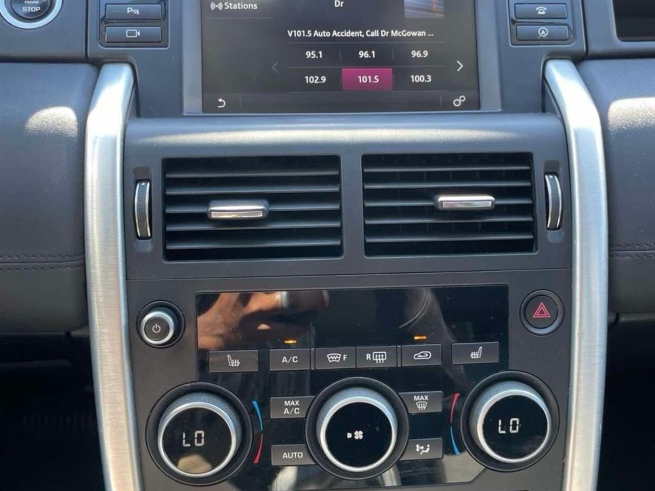 Land Rover Discovery Sport  2017