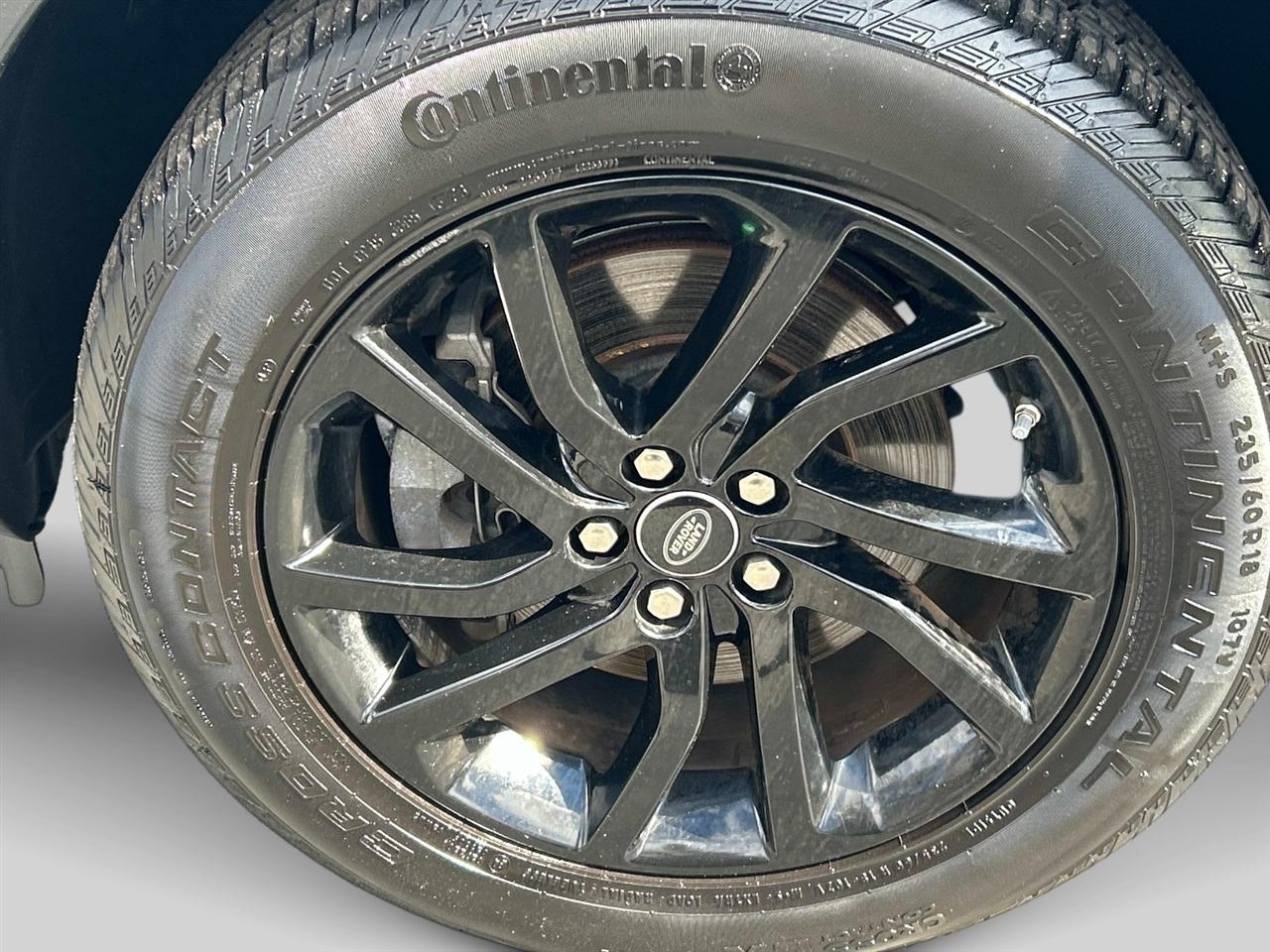 Land Rover Discovery Sport  2017