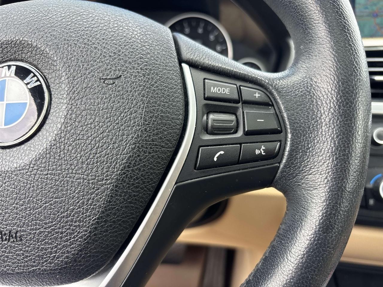 BMW 3-Series 4dr Sdn 328i xDrive AWD SULEV 2014