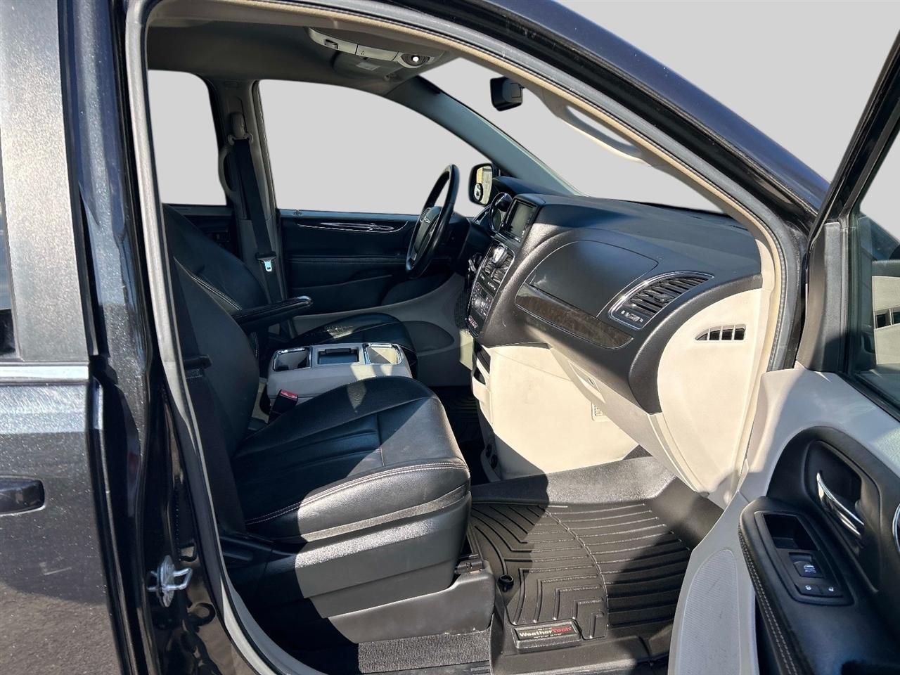 Chrysler Town & Country  2015