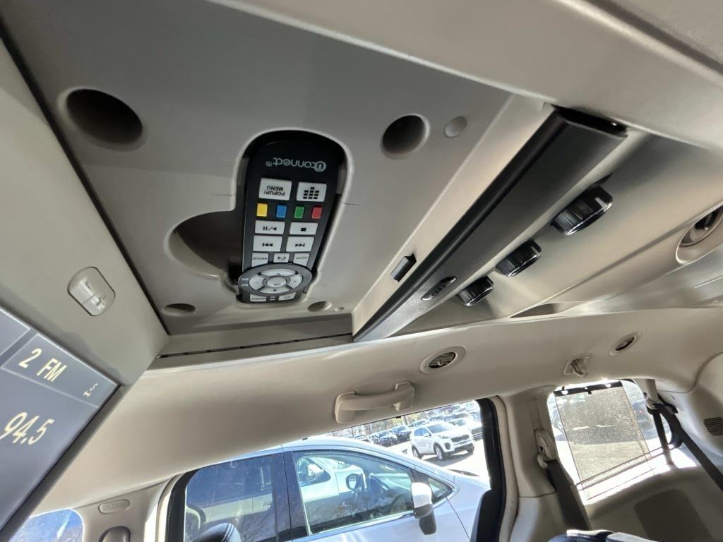 Chrysler Town & Country 4dr Wgn Touring 2015