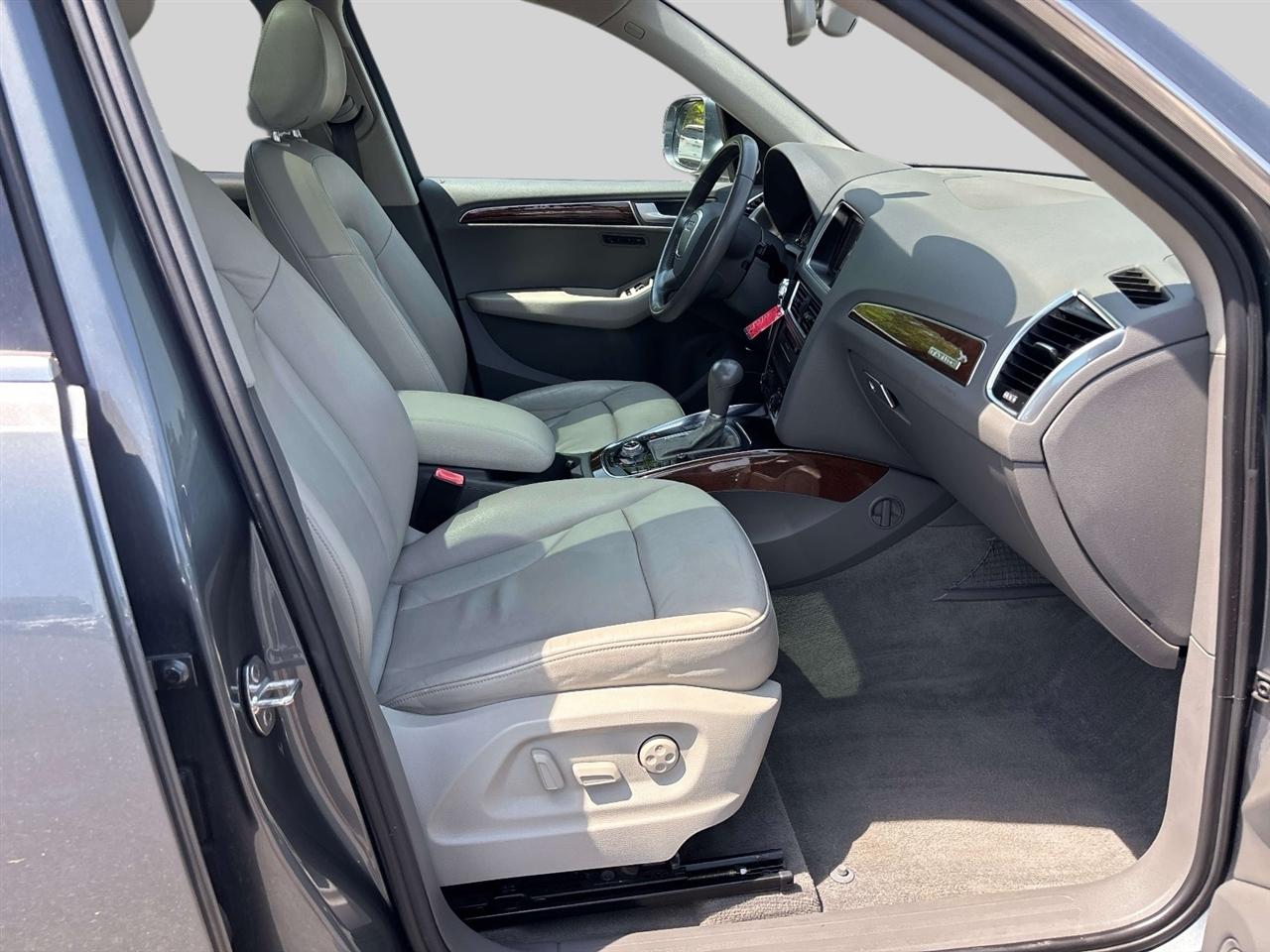 Audi Q5  2012