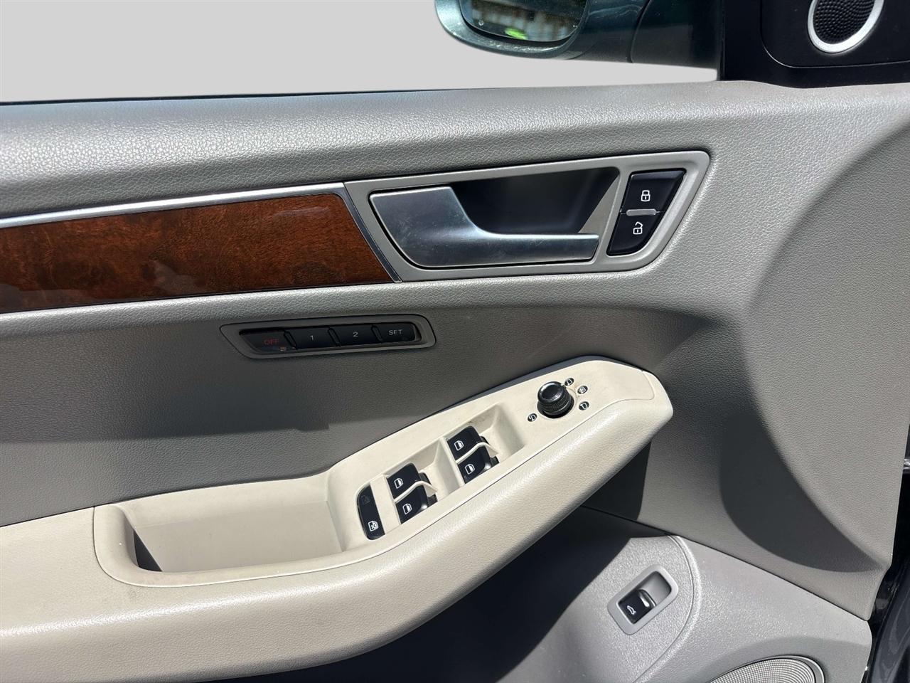 Audi Q5  2012