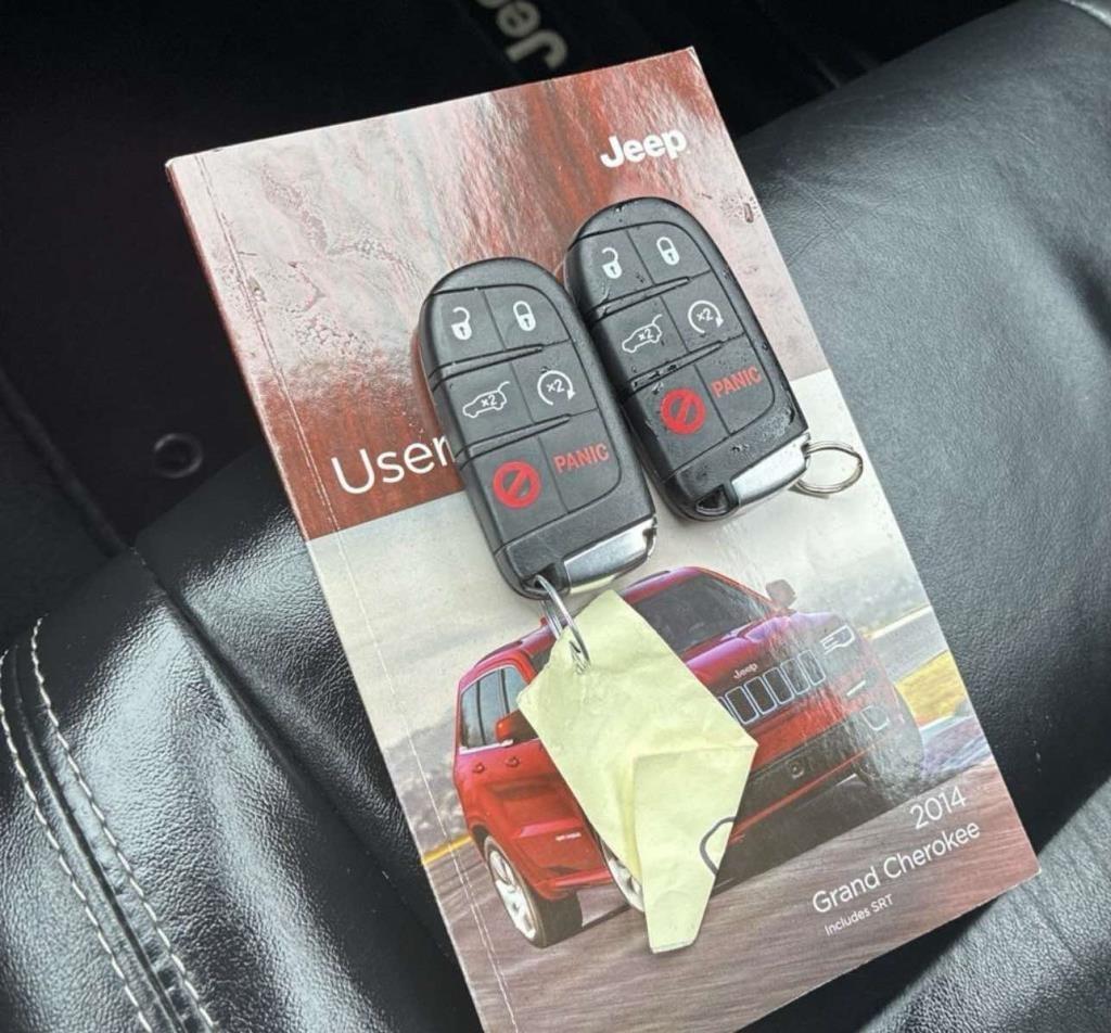 Jeep Grand Cherokee  2014