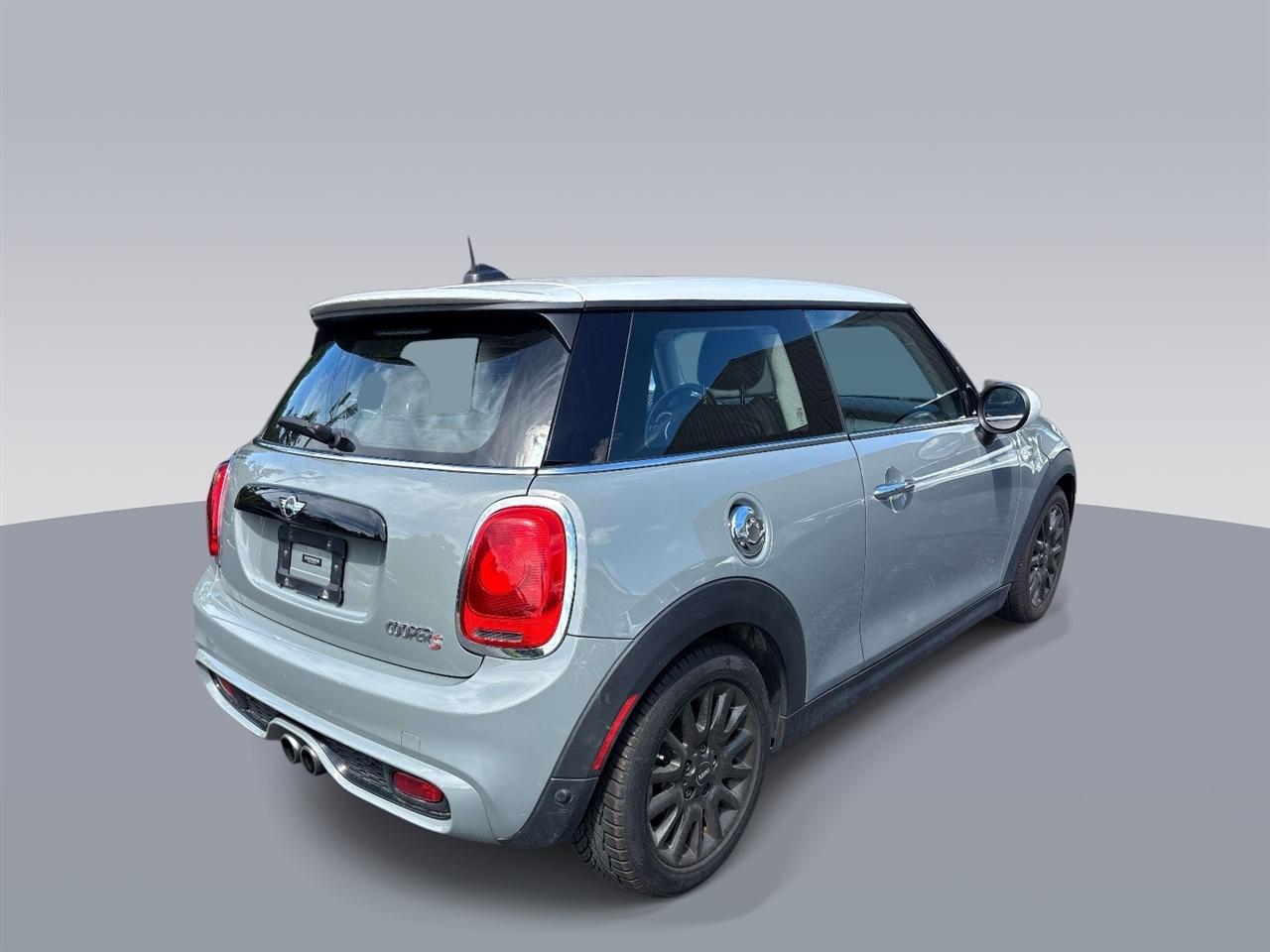 MINI Cooper Cooper S FWD 2017