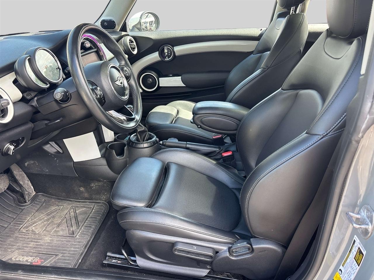 MINI Cooper Cooper S FWD 2017