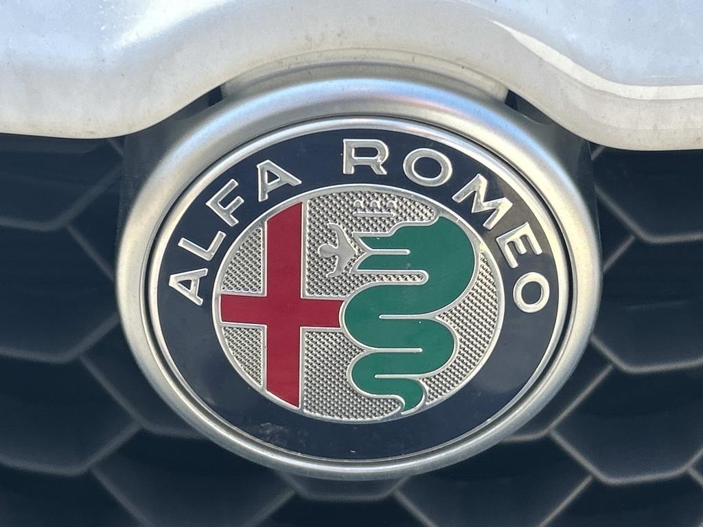 Alfa Romeo Stelvio  2019