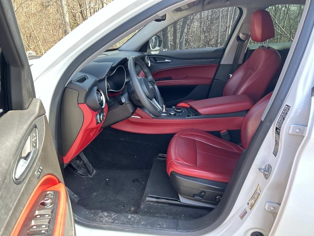 Alfa Romeo Stelvio  2019