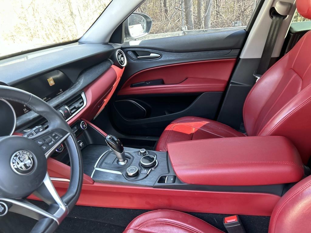 Alfa Romeo Stelvio  2019