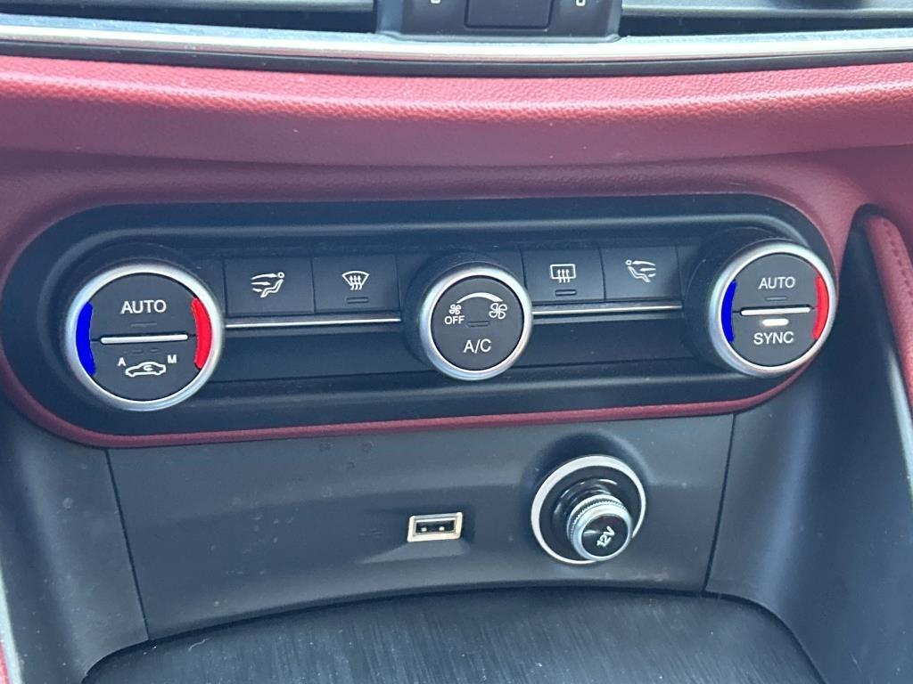 Alfa Romeo Stelvio  2019