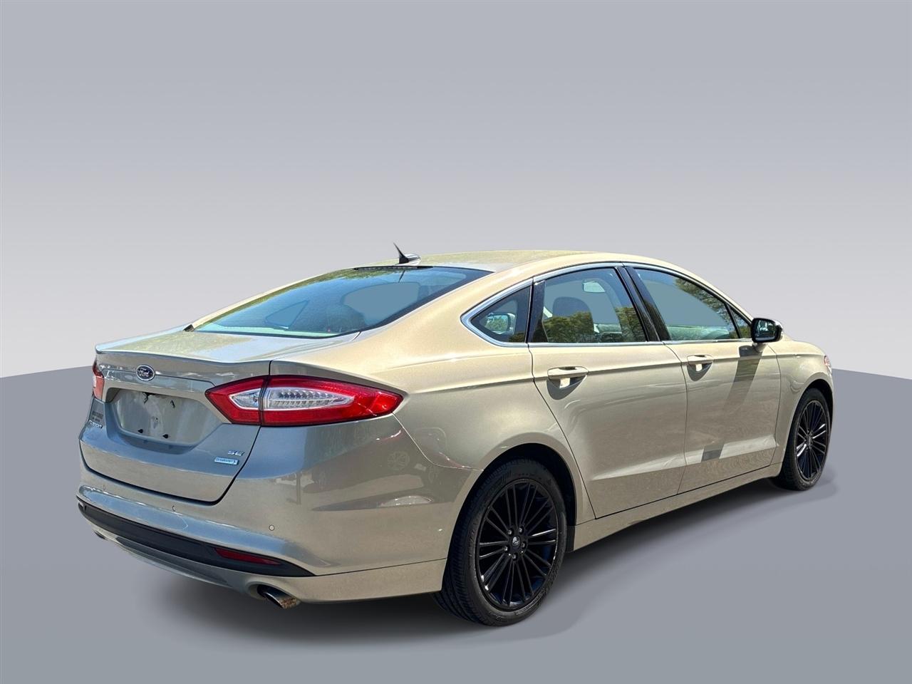 Ford Fusion 4dr Sdn SE FWD 2015