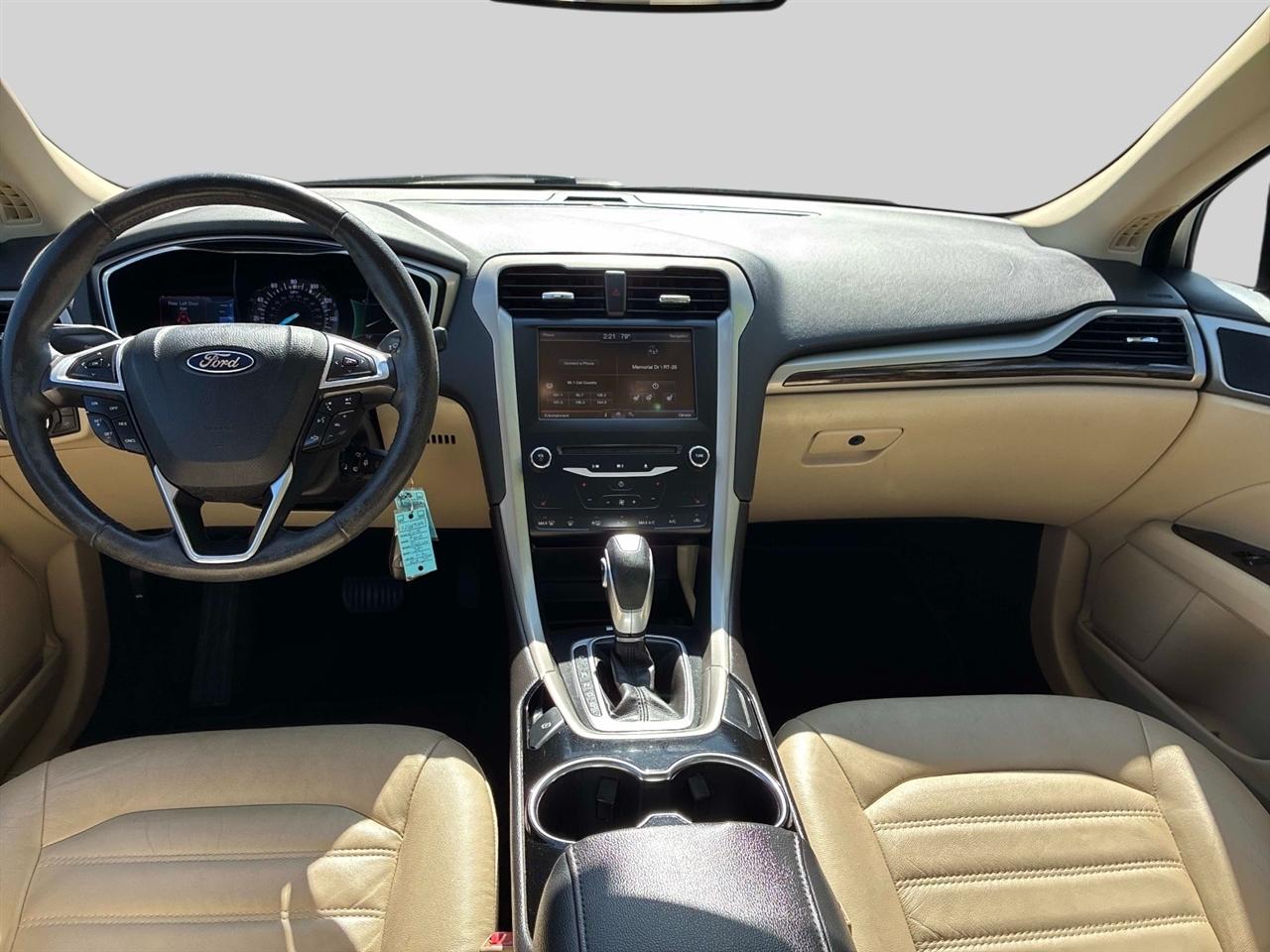 Ford Fusion 4dr Sdn SE FWD 2015