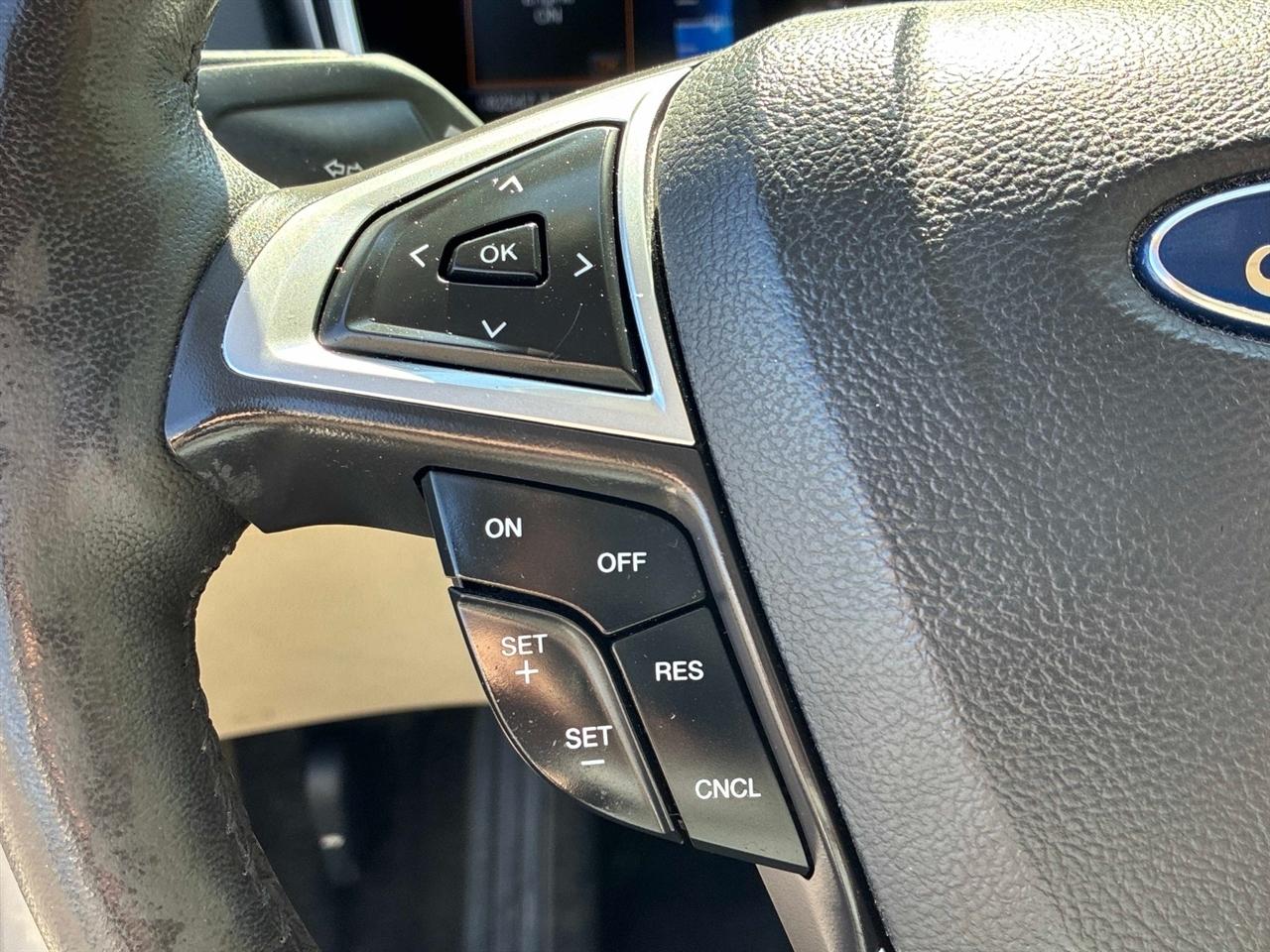 Ford Fusion 4dr Sdn SE FWD 2015