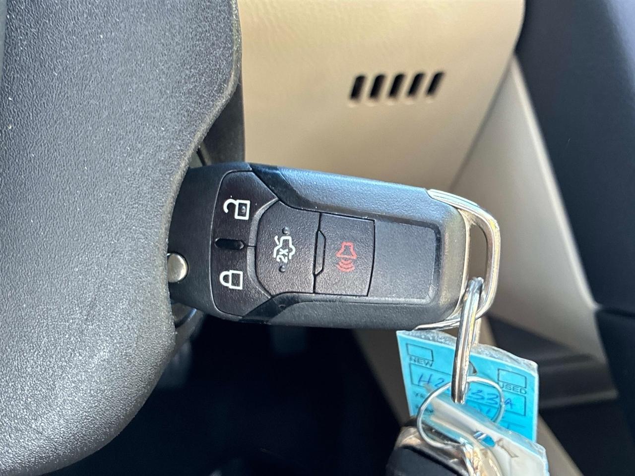 Ford Fusion 4dr Sdn SE FWD 2015
