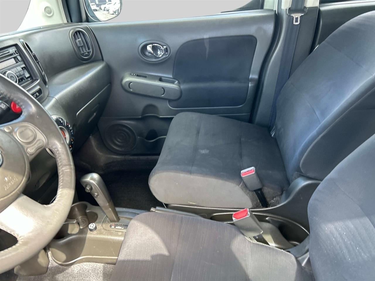 Nissan Cube 5dr Wgn I4 CVT 1.8 SL 2011