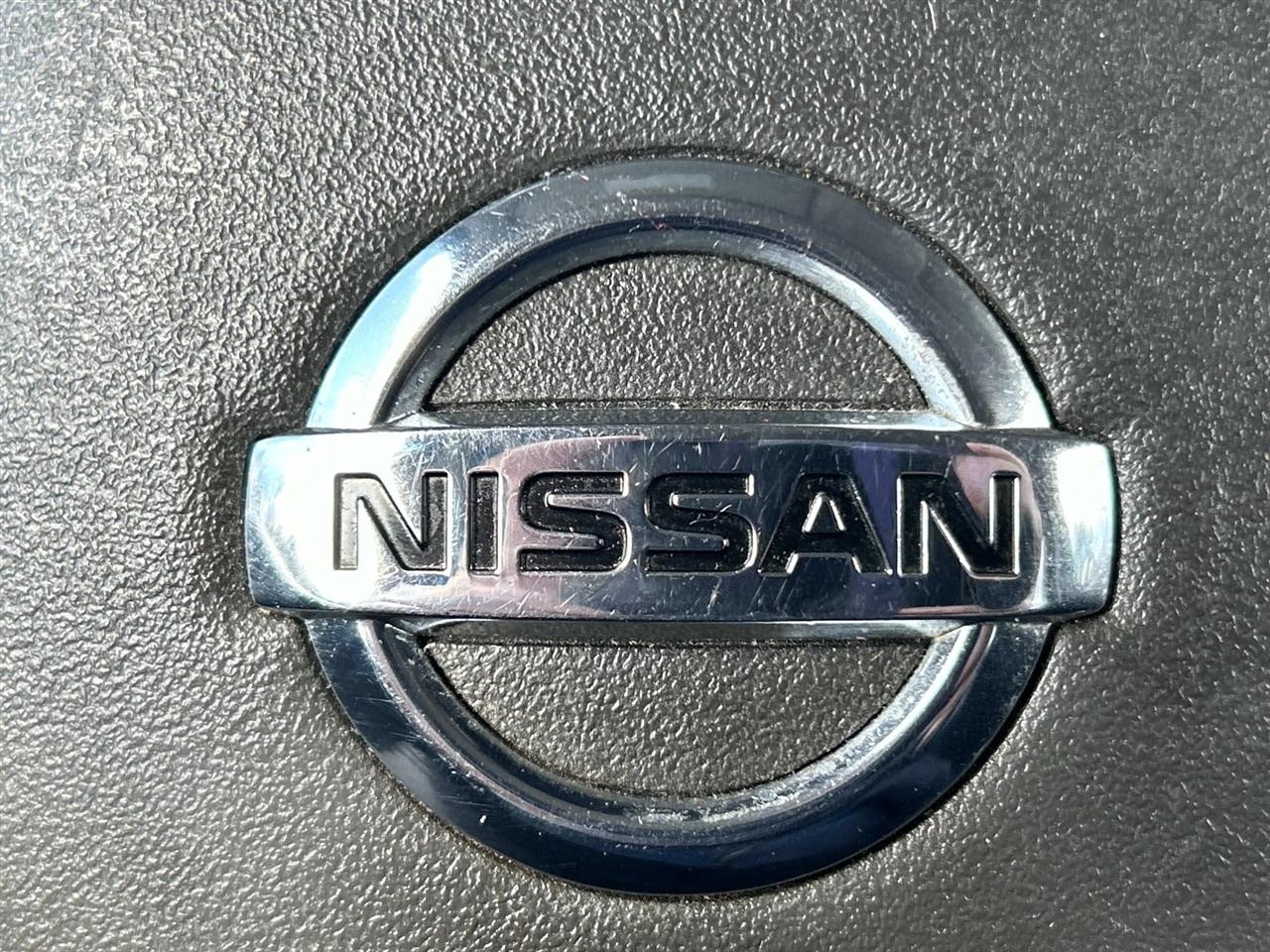 Nissan Cube 5dr Wgn I4 CVT 1.8 SL 2011